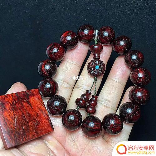 抖音印度小叶紫檀(抖音印度小叶紫檀是真的吗)
