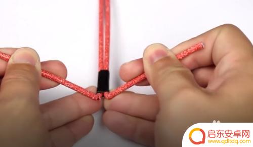 衣服架做手机支架步骤图片 如何利用衣架制作简易手机支架