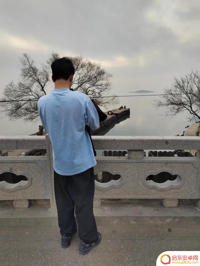 抖音成熟男生背影(抖音成熟男生背影头像)