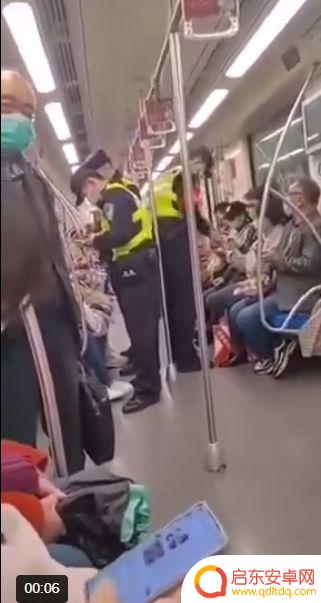 地铁安检手机怎么查 如何保护个人隐私在地铁上被检查手机