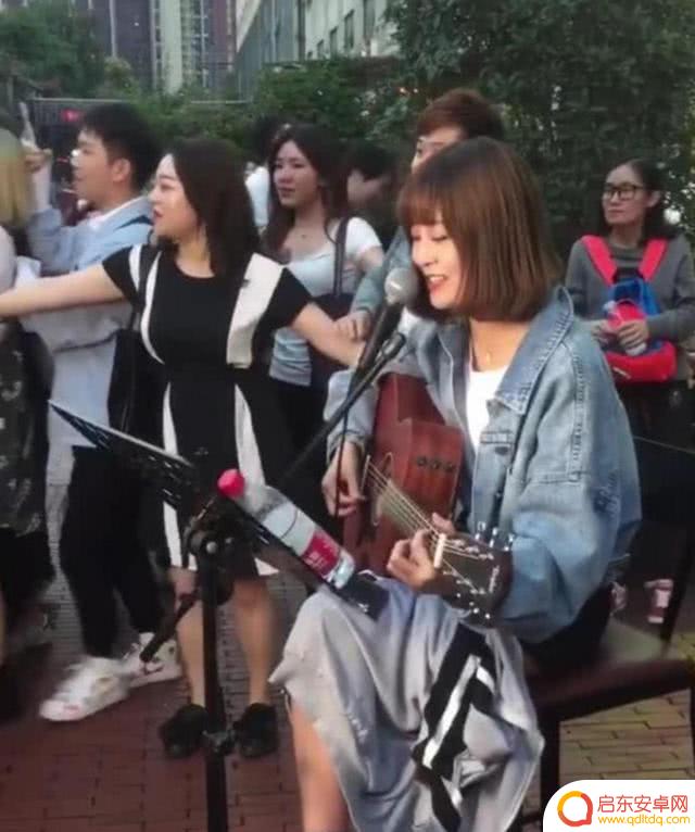 美女合唱大佬视频抖音(美女合唱大佬视频抖音在线观看)