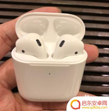 苹果手机xs的耳机怎么用 苹果XS Max耳机如何连接