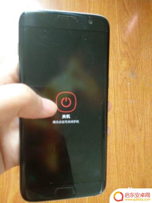 手机掉到水里声音变小了该怎么办 手机进水音量失灵怎么办
