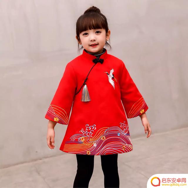 抖音童装女孩红色衣服(抖音童装女孩红色衣服图片)
