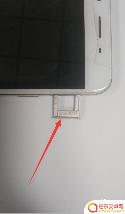 oppo手机怎么样装卡 oppo手机怎么装内存卡