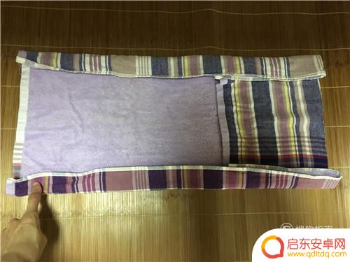 如何用毛巾折叠苹果手机 如何用毛巾折叠出可爱的小熊