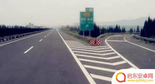 高速公路如何驾驶 高速公路驾驶技巧