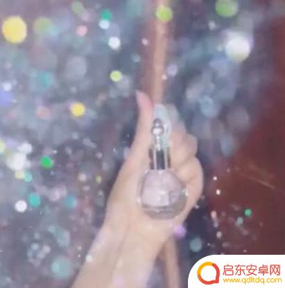 抖音彩色喷头视频(抖音彩色喷头视频怎么拍)