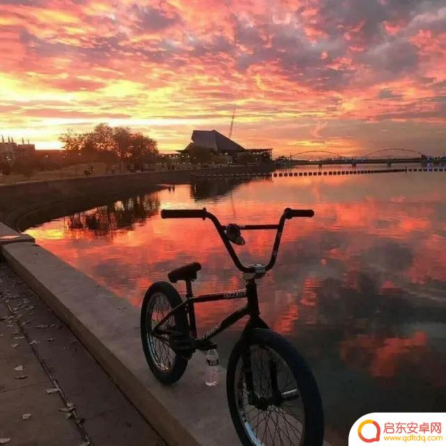 抖音背景夕阳照片(抖音背景夕阳照片怎么弄)