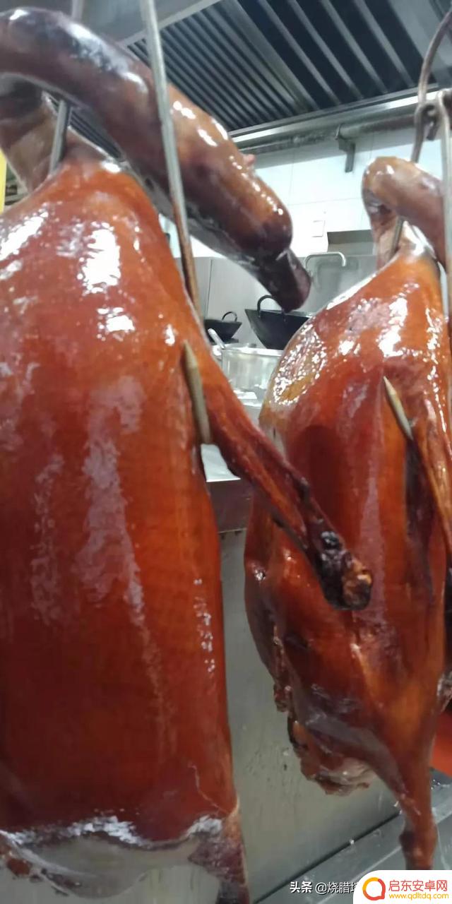 抖音玻璃烧鹅视频(抖音玻璃烧鹅视频是真的吗)
