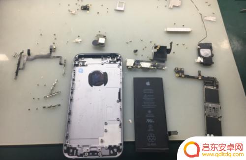 苹果手机怎么拆开图 iPhone 6s拆机图文教程