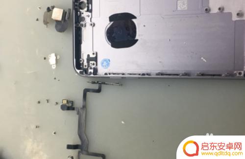 苹果手机怎么拆开图 iPhone 6s拆机图文教程