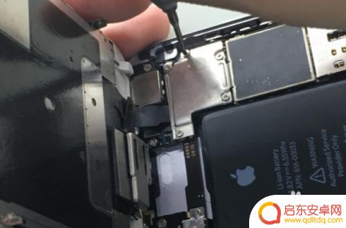 苹果手机怎么拆开图 iPhone 6s拆机图文教程