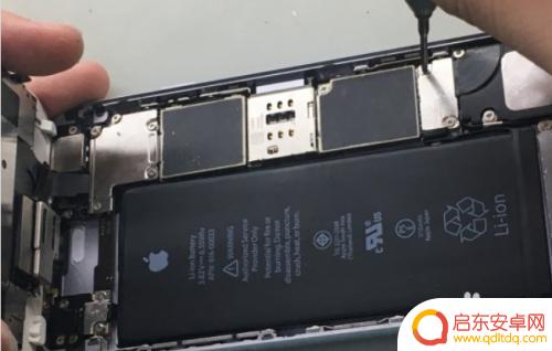 苹果手机怎么拆开图 iPhone 6s拆机图文教程