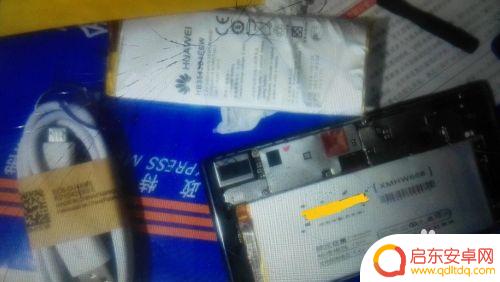 儿童手机如何安装电池 如何自己动手给手机更换电池
