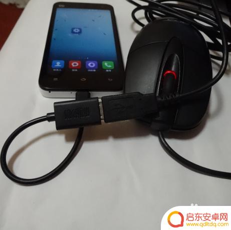 手机键盘如何使用鼠标功能 手机通过蓝牙连接鼠标和键盘