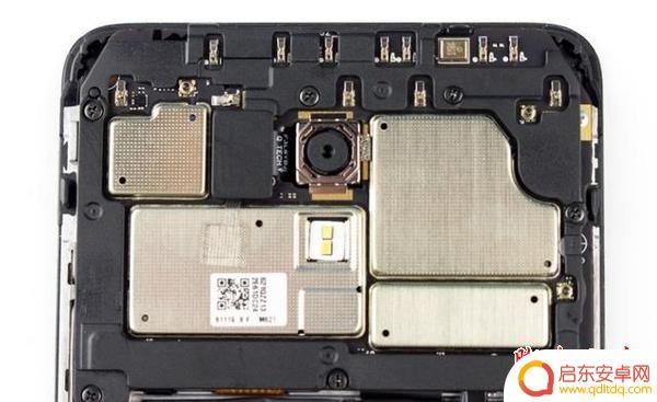 魅蓝5手机怎么拆 魅蓝note5拆解过程图文指南