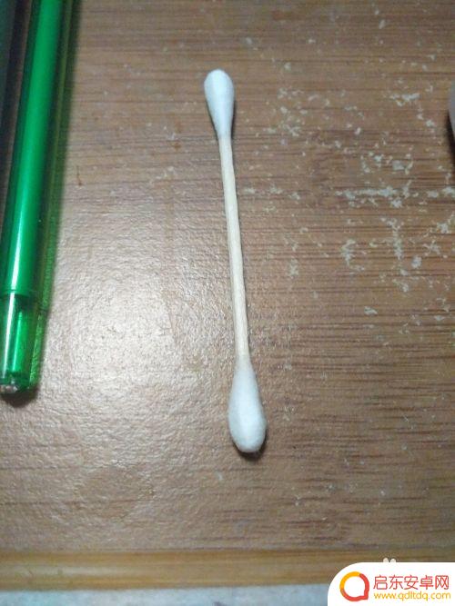 手机充电器充不进电怎么办接口很松 充电接口插不牢的处理方法