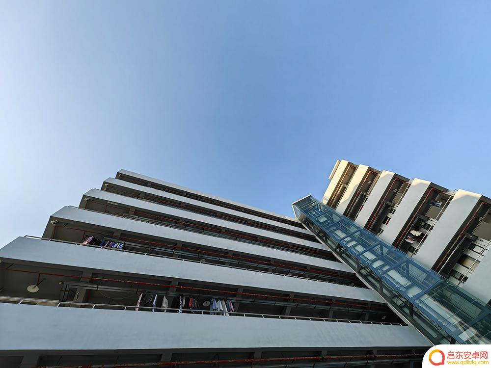 华为竖屏折叠屏手机 华为P50 Pocket竖翻折叠手机怎么样