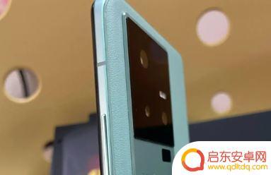 iqoo手机卡正确安装示范图 iqoo11手机如何安装手机卡