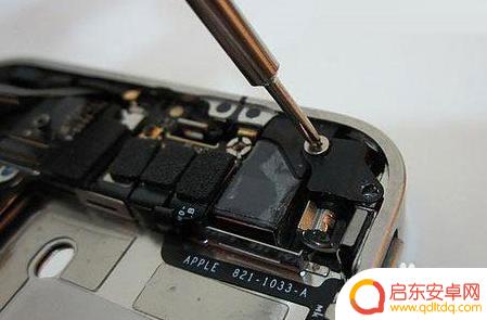 手机闪充变成慢充是什么原因 手机充电突然变慢怎么办