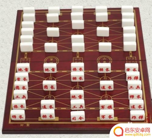 军棋怎么摆必胜 军棋的基本玩法和策略