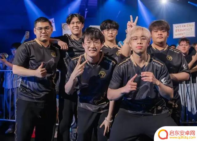 狼队逆袭GEN,创造CN电竞历史,黑马团队战胜韩国豪门!
