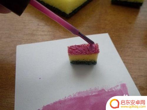 手机外壳怎么改颜色 DIY手机壳换色技巧