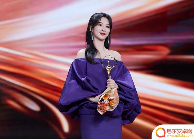 杨紫代言《蛋仔派对》引发争议,被指助长未成年人消费行为?