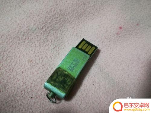 手机上图片怎么传到u盘 怎么通过USB连接将手机照片传到U盘