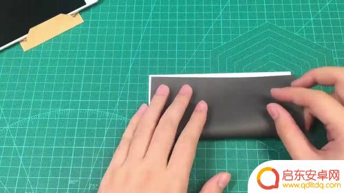 折叠手机支架怎么折叠图片 手机支架怎么折叠