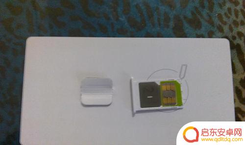小米手机如何装卡槽卡 小米手机新款如何安装SIM卡