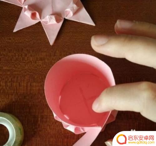 手机蛋糕怎么折 如何用纸折出漂亮的立体小蛋糕