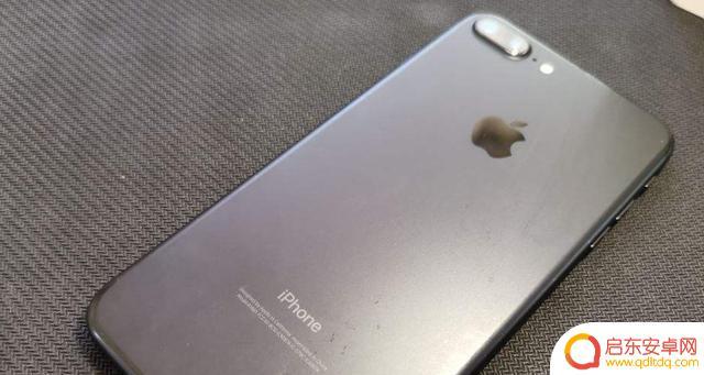 苹果136.7寸手机是什么型号 iPhone13系列尺寸与历代iPhone机型尺寸比较