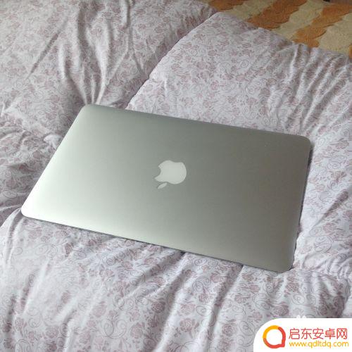 手机拍照为什么拍出的照片暗 怎样调亮手机拍照的照片