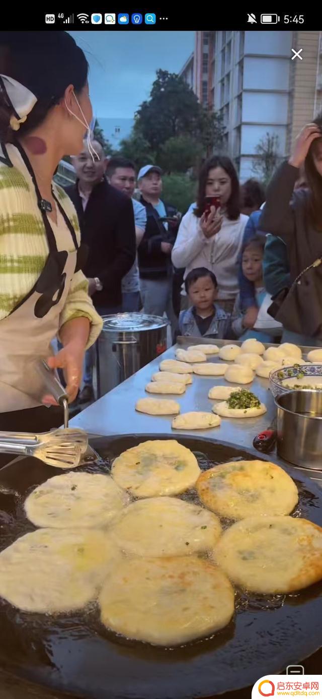抖音直播看蟒蛇的(抖音直播看电视剧怎么操作)