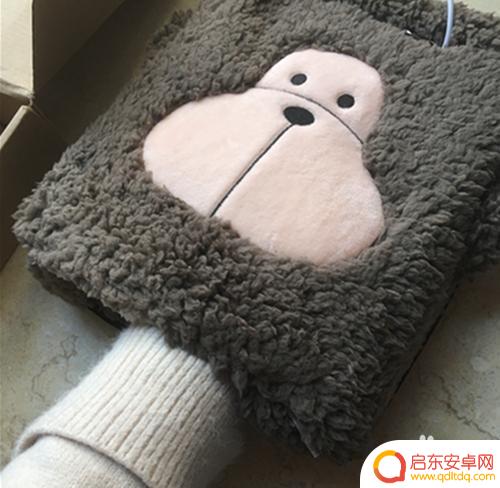 冬天手机怎么玩的 冬天玩手机手指变冷怎么办