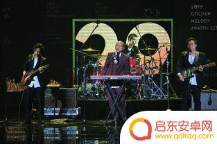 抖音连线伴奏音乐(抖音连线伴奏音乐怎么弄)