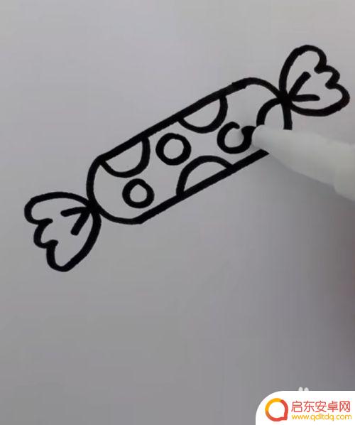 如何画糖果世界 如何画逼真的糖果