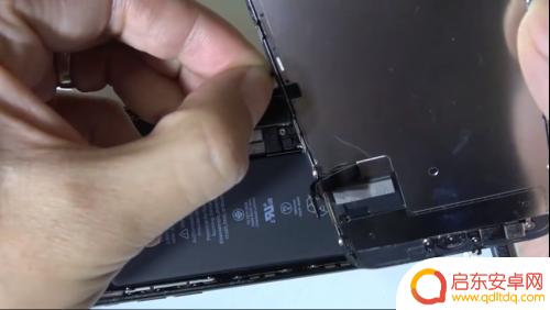 苹果手机屏幕要怎么拆 iPhone屏幕拆卸注意事项