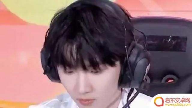 时代少年团与王者荣耀合作,共同打造新春主题曲,惊艳亮相!