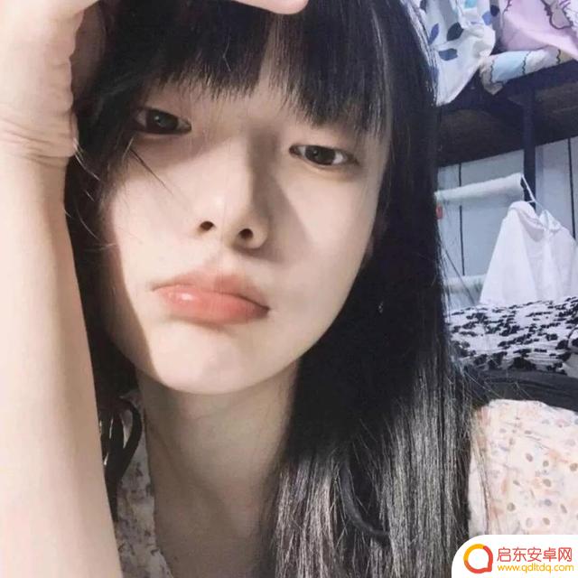 抖音操场拍照文案搞笑(操场拍照的文案)