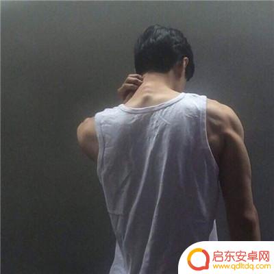 抖音里面男生背影(抖音里面男生背影怎么拍)
