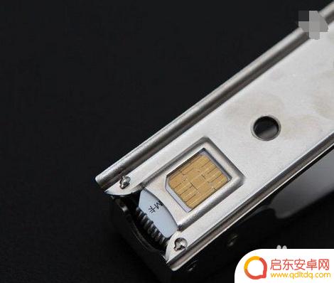 剪苹果7手机卡怎么剪 为什么要使用SIM卡剪卡器
