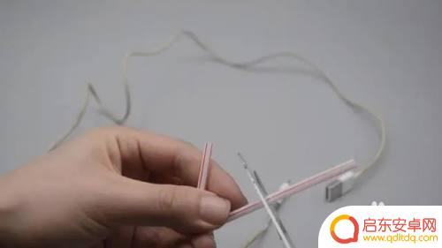 手机充电线怎么修? 充电器线裂开怎么修