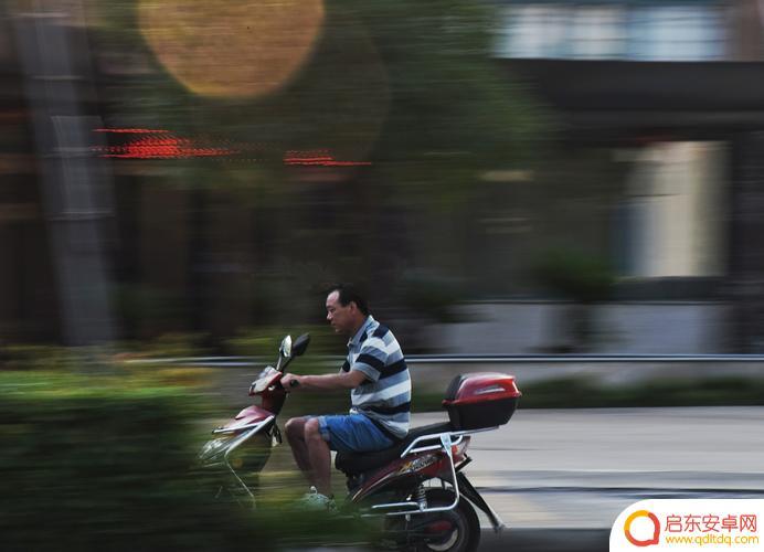 手机怎么拍追随照片(手机怎么拍文本照片)