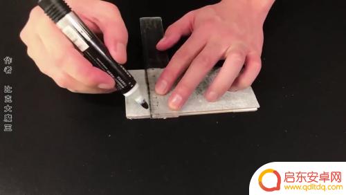 手机支架如何制作视频教学 如何自制手机支架工具