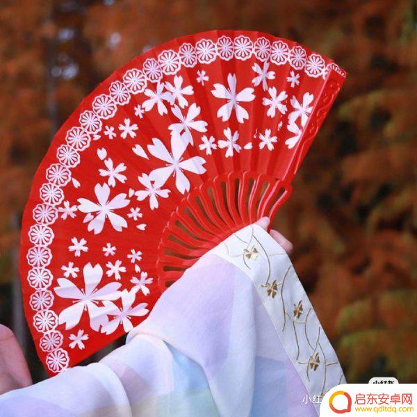 抖音古典扇子特效(抖音古典扇子特效怎么弄)