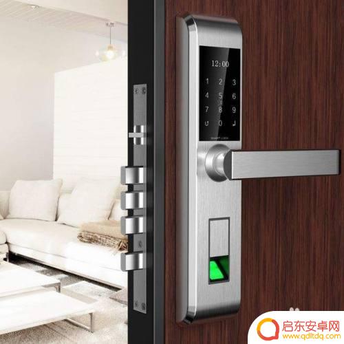 怎么用手机设置防盗门密码 家用密码门如何修改密码