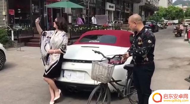 抖音搞笑保时捷女主播(抖音很火的保时捷女销售)